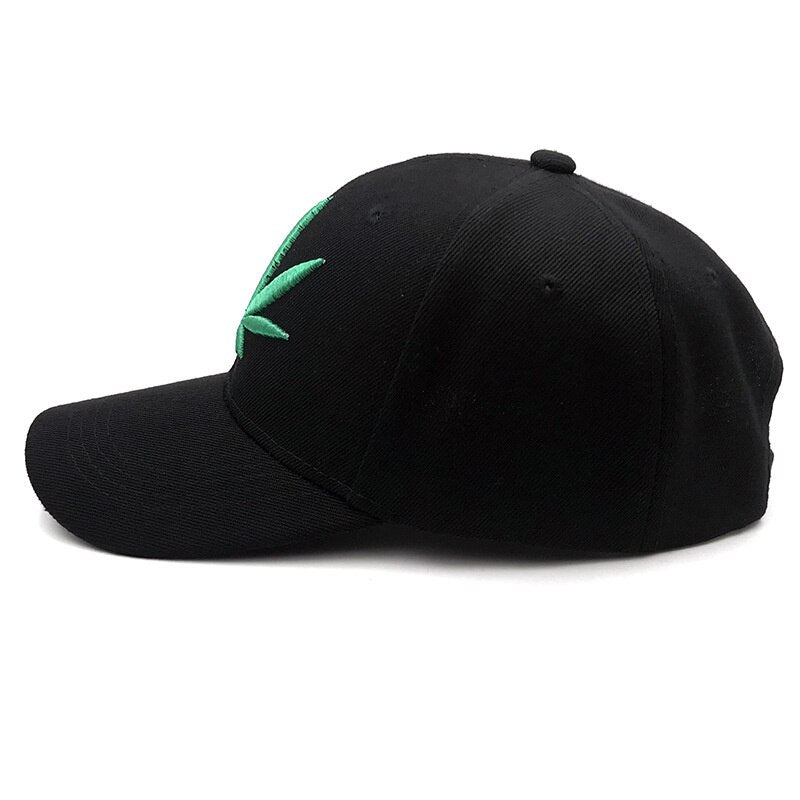 New Cotton Fashion Embroidery Maple Leaf Cap Snapback Hats For Men Women Cotton Swag Hip Hop Fitted Weed Baseball Caps